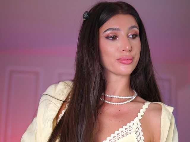 SammiMonroe's BongaCams show and profile