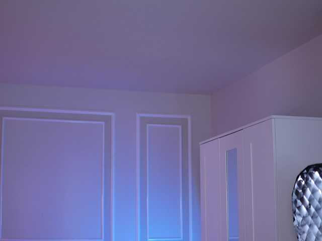 SammiMonroe's BongaCams show and profile