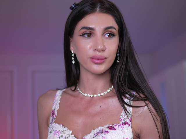 SammiMonroe's BongaCams show and profile