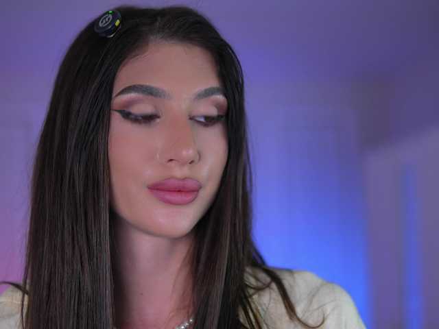 SammiMonroe's BongaCams show and profile