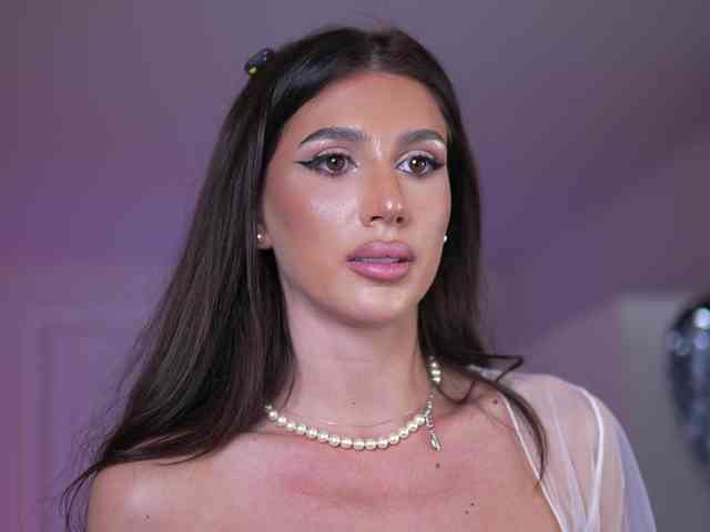 SammiMonroe SammiMonroe