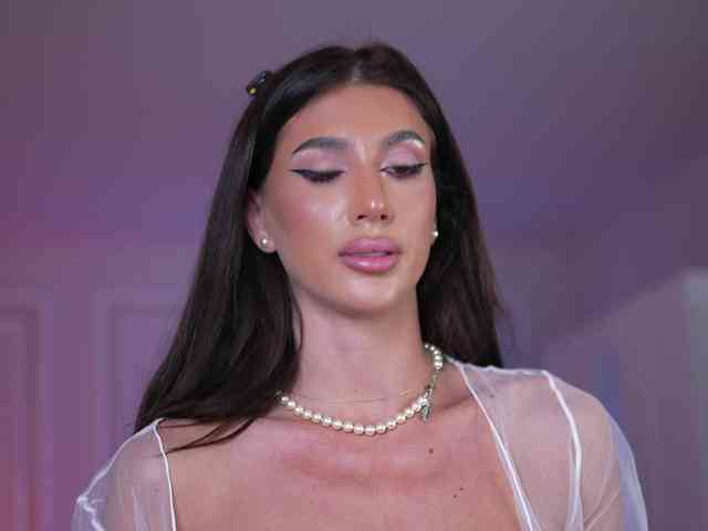 SammiMonroe SammiMonroe