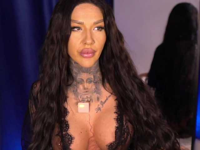 ScarletNoir's BongaCams show and profile