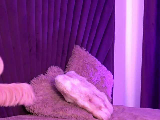 ScarletNoir's BongaCams show and profile