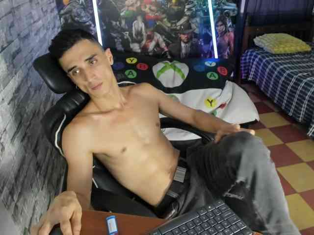 felipe-colinss felipe-colinss