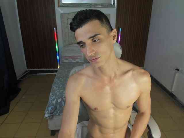 felipe-colinss felipe-colinss