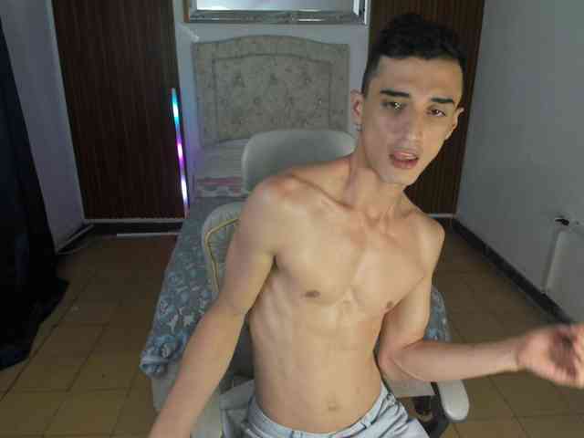 felipe-colinss felipe-colinss