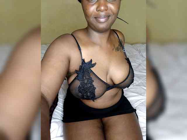 Goddesshope Live Webcam on BongaCams