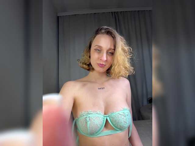 Mao-miu's BongaCams show and profile