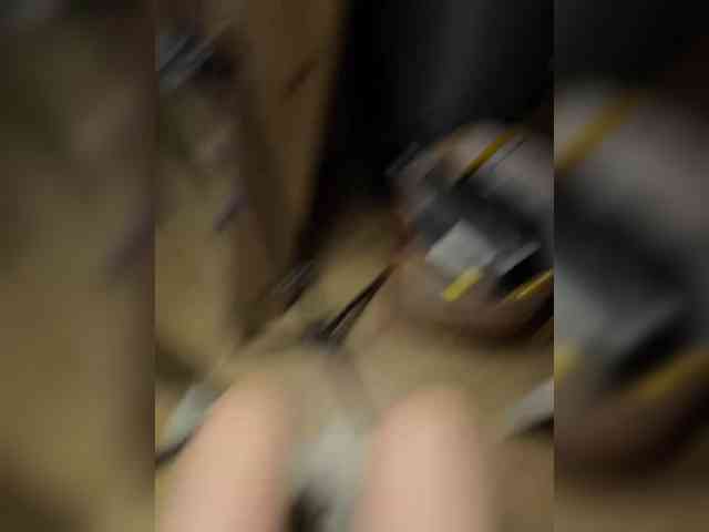 MiaDisk-14 Live Webcam on BongaCams