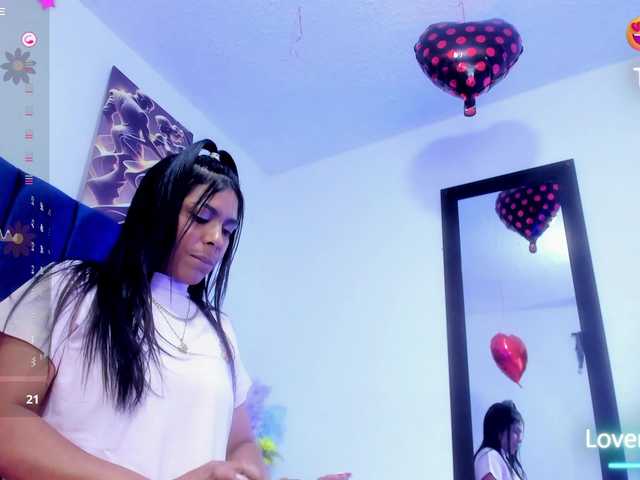 Bombom-brown's BongaCams show and profile