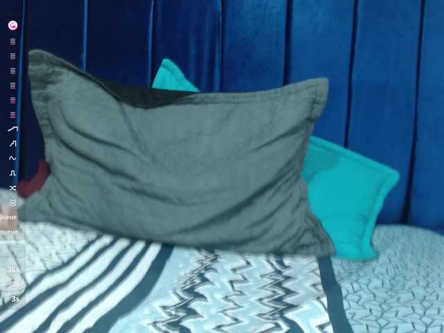 Bombom-brown's BongaCams show and profile