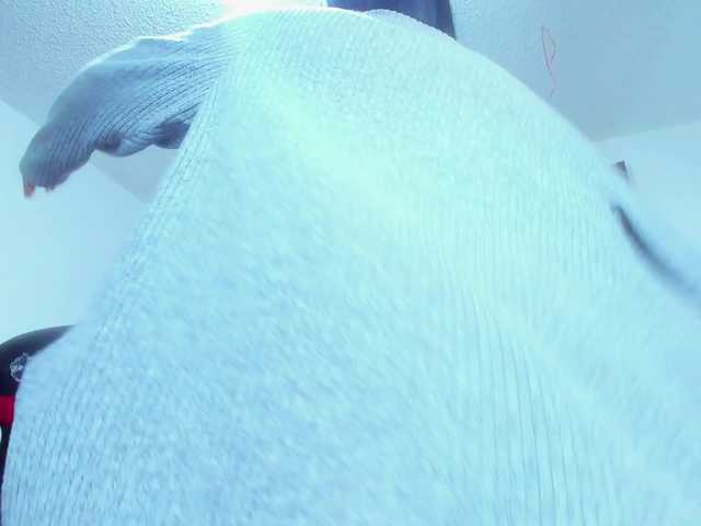 Bombom-brown's BongaCams show and profile