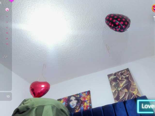 Bombom-brown's BongaCams show and profile