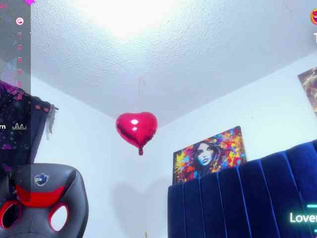 Bombom-brown Live Webcam on BongaCams