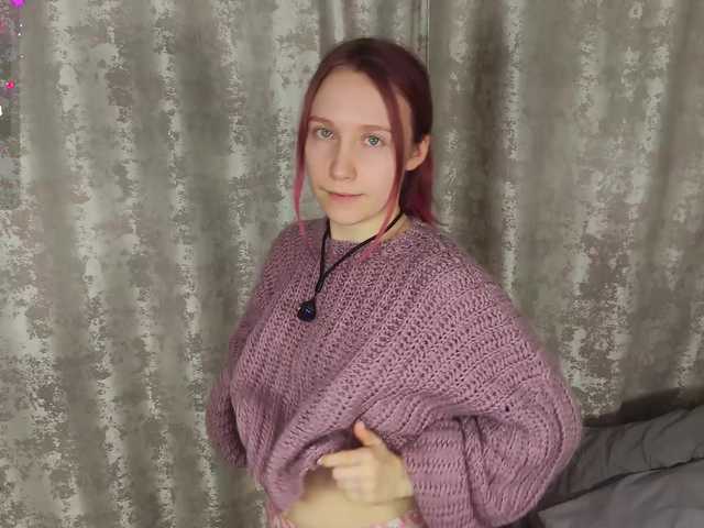 SwettyEllis's BongaCams show and profile