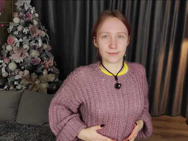 SwettyEllis's BongaCams show and profile