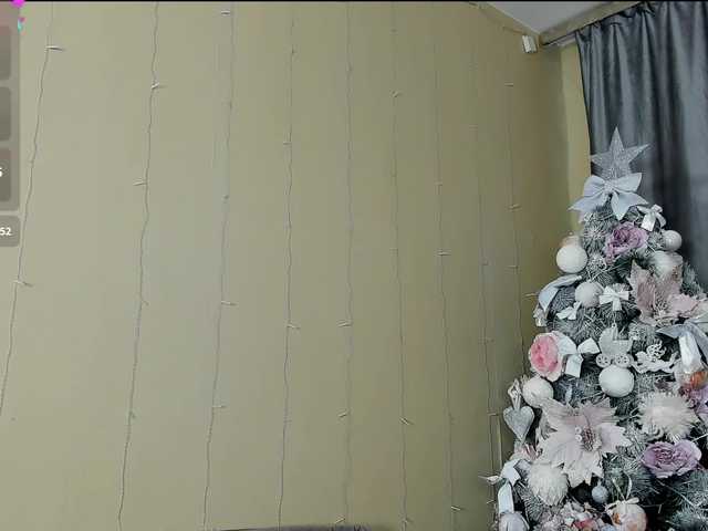 SwettyEllis's BongaCams show and profile