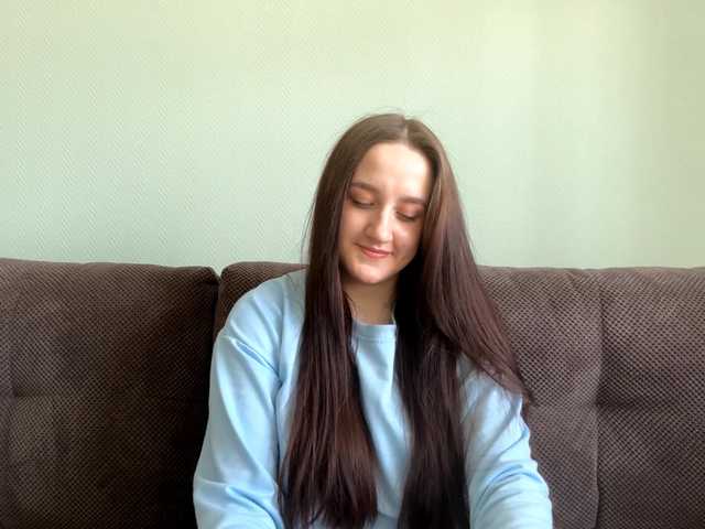 tinykissme's BongaCams show and profile