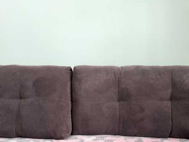 tinykissme's BongaCams show and profile