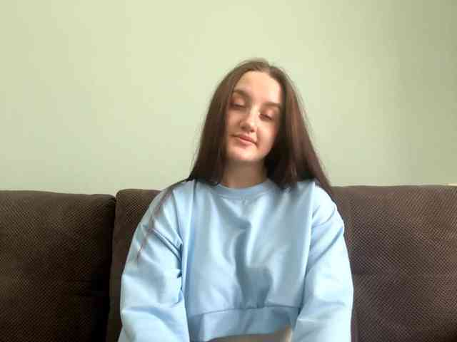 tinykissme tinykissme