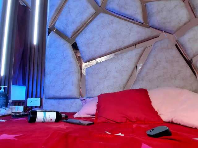 van-angel's BongaCams show and profile