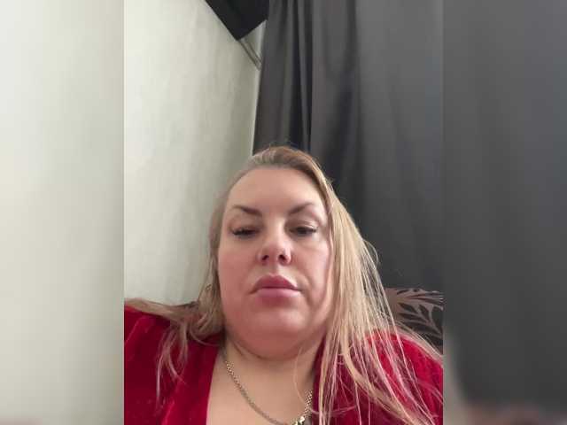 RobinLili – webcam model profile photo