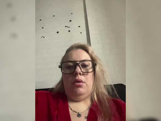 RobinLili's BongaCams show and profile