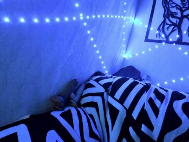 RobinLili's BongaCams show and profile