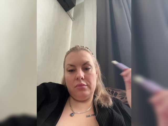 RobinLili's Thumb Image