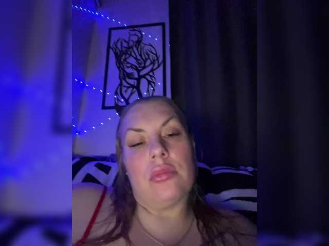 RobinLili's BongaCams show and profile