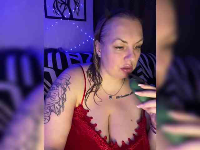 RobinLili Live Webcam on BongaCams