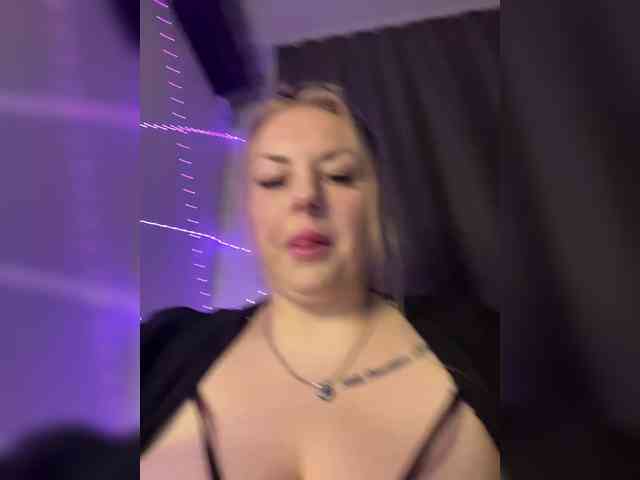 RobinLili webcam