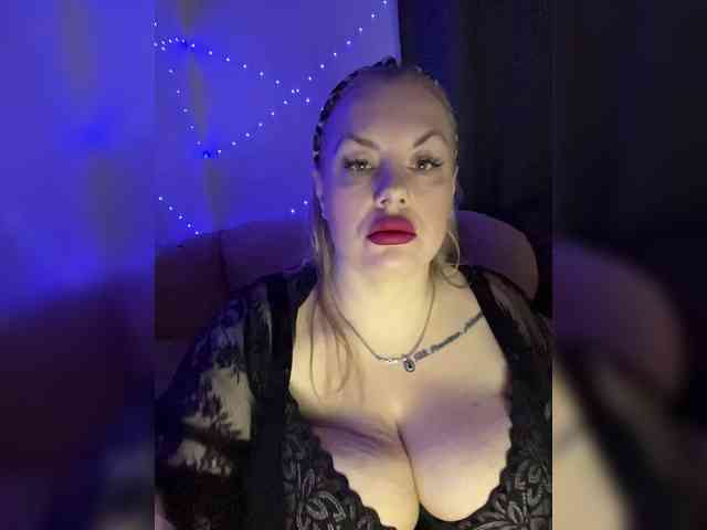 RobinLili webcam