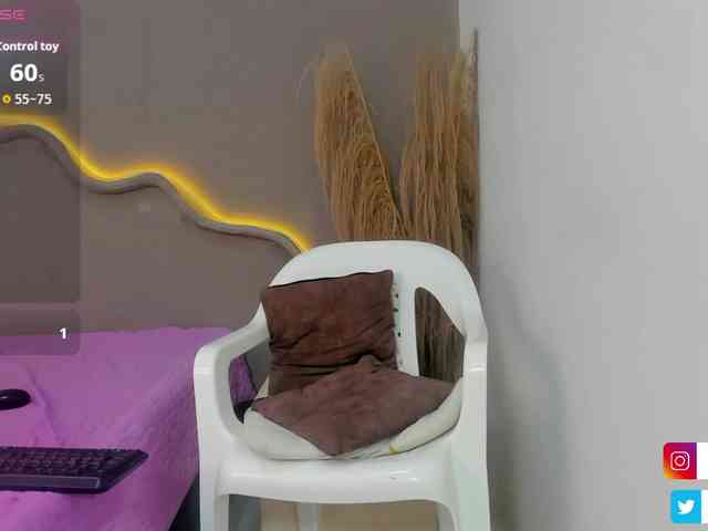 roxy-rouxx roxy-rouxx