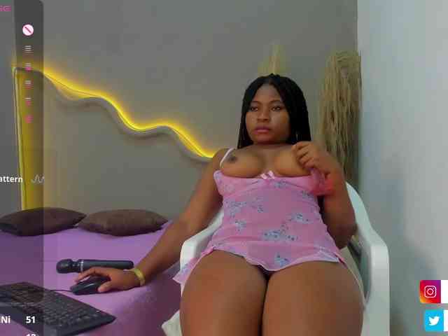 roxy-rouxx webcam
