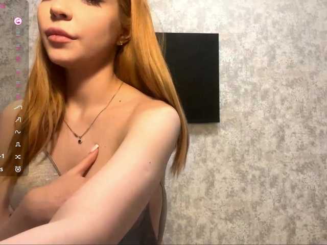 домашнее видео с DeettaSkow