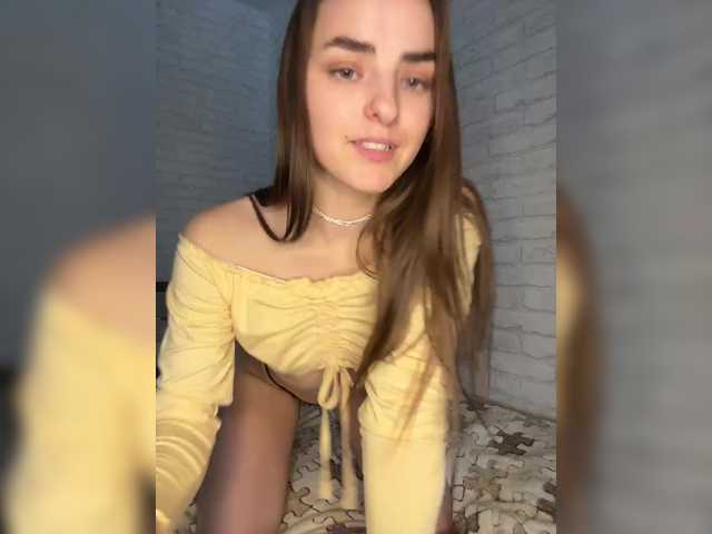 Eva-241's BongaCams show and profile