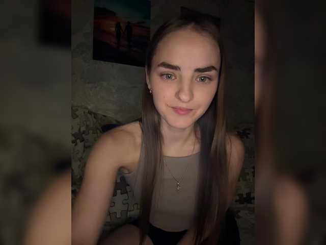 Eva-241's BongaCams show and profile