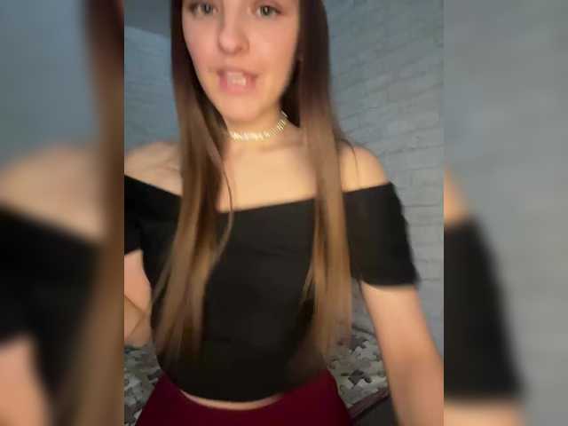 Eva-241's BongaCams show and profile