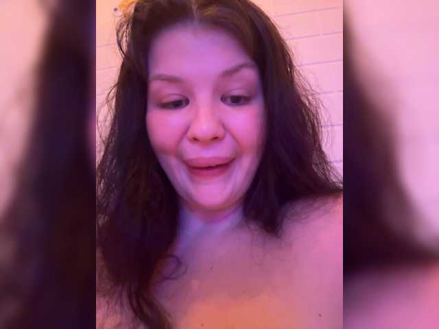 Dishka89 – webcam model profile photo