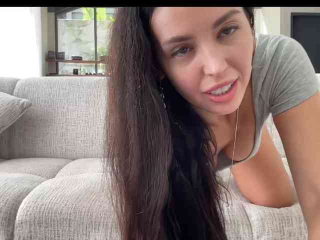 GoddessLaVitaBella webcam