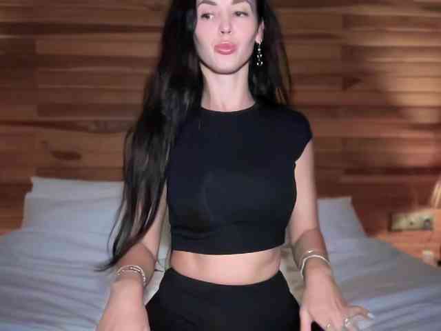 GoddessLaVitaBella webcam