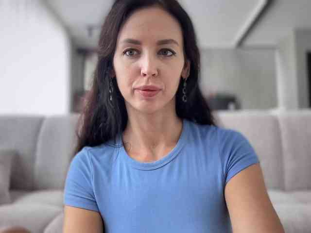 GoddessLaVitaBella webcam