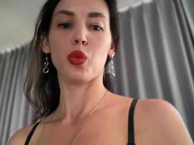 GoddessLaVitaBella webcam