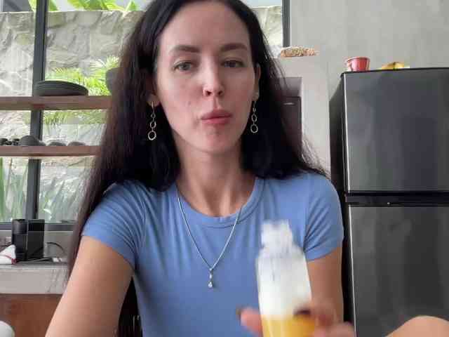 GoddessLaVitaBella webcam