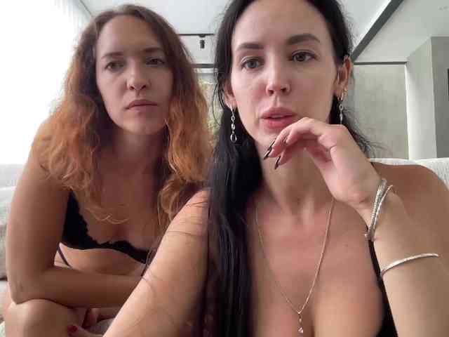 GoddessLaVitaBella webcam