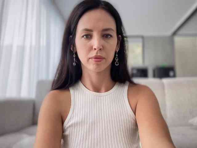 GoddessLaVitaBella webcam