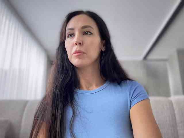 GoddessLaVitaBella webcam