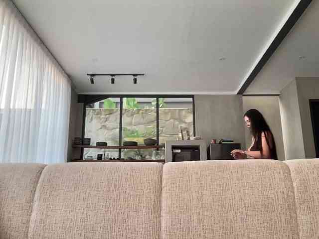 GoddessLaVitaBella webcam